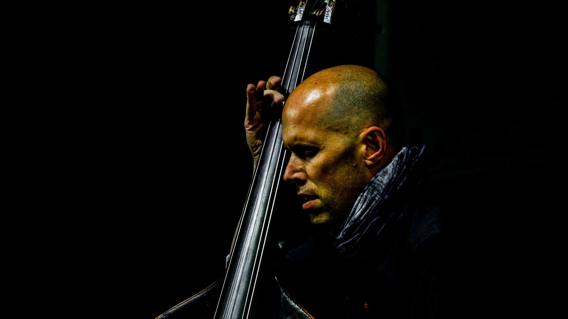 Chris Jennings — Solo Contrebasse artwork from 38Riv Jazz Club